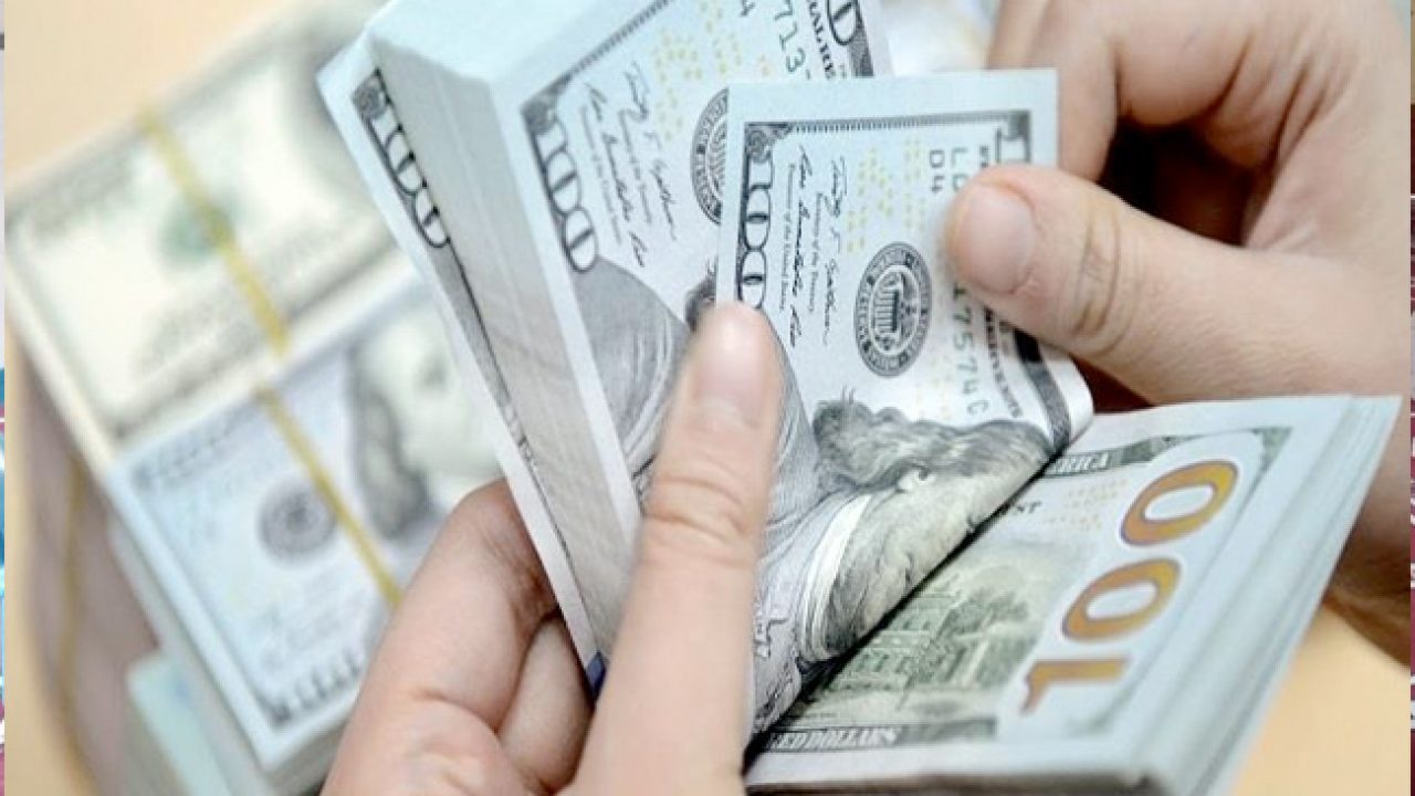 الدولار يعزز مكاسبه قبل صدور بيانات البطالة الأمريكية