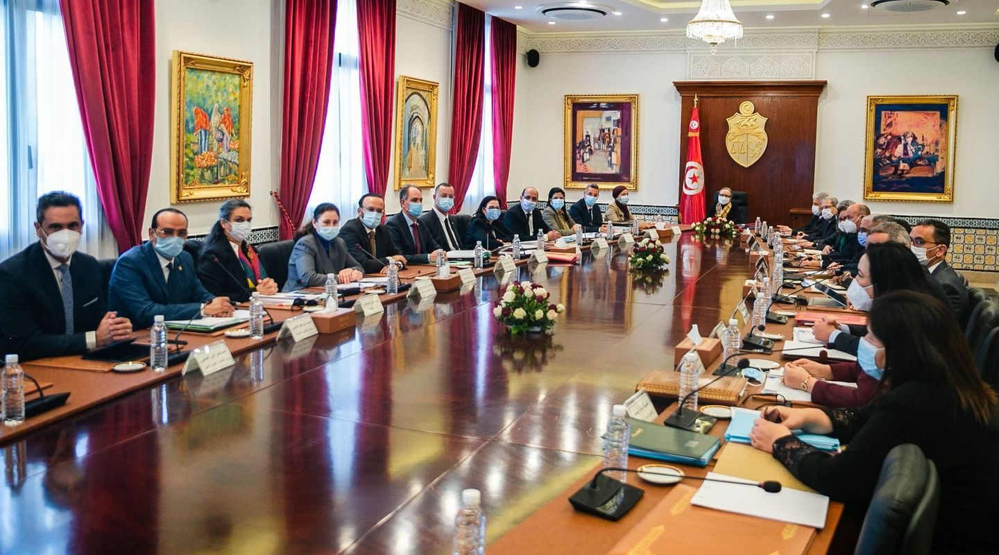 رئاسة الحكومة: المصادقة اليوم على مجموعة من الأوامر الرئاسية