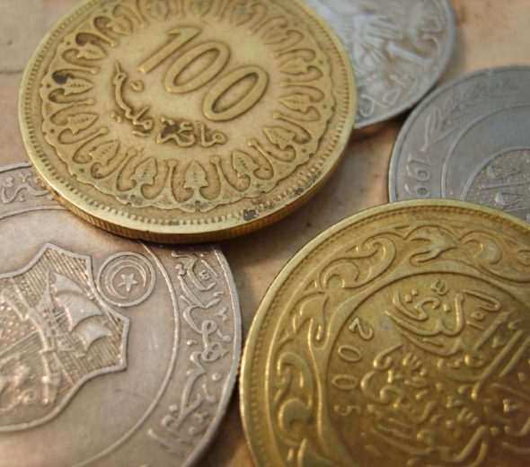 الزاهي: 30 دينارا شهريا لكل طفل من عائلة معوزة